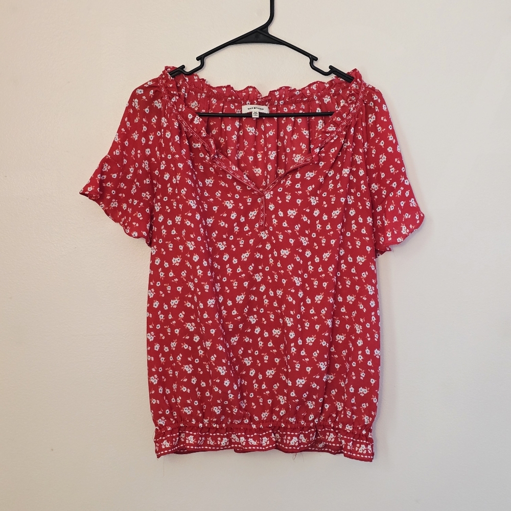 Max Studio Women's Medium Red and White Floral Blouse